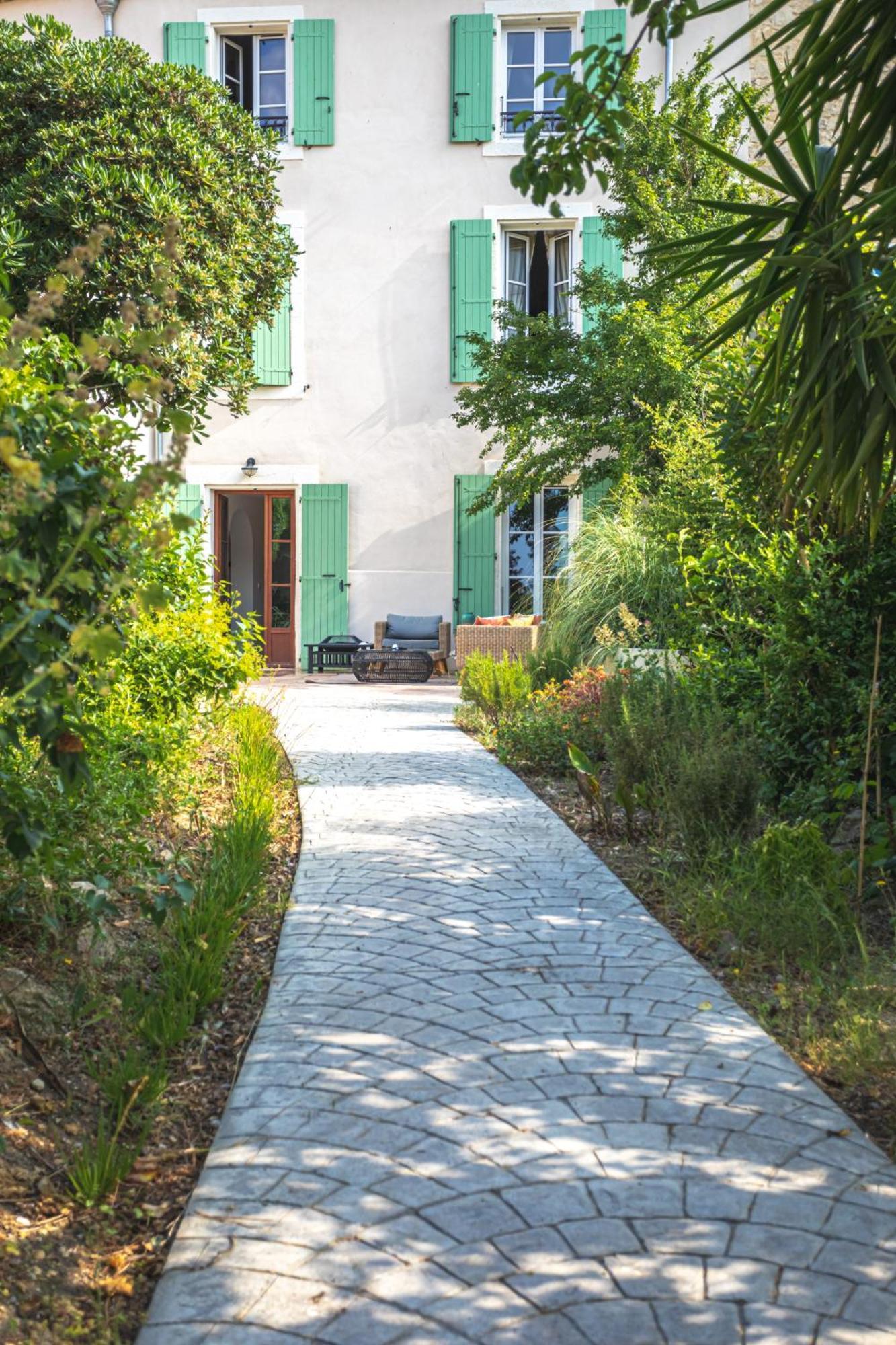 Maison D'Hotes Ovillage Ouveillan Exterior foto